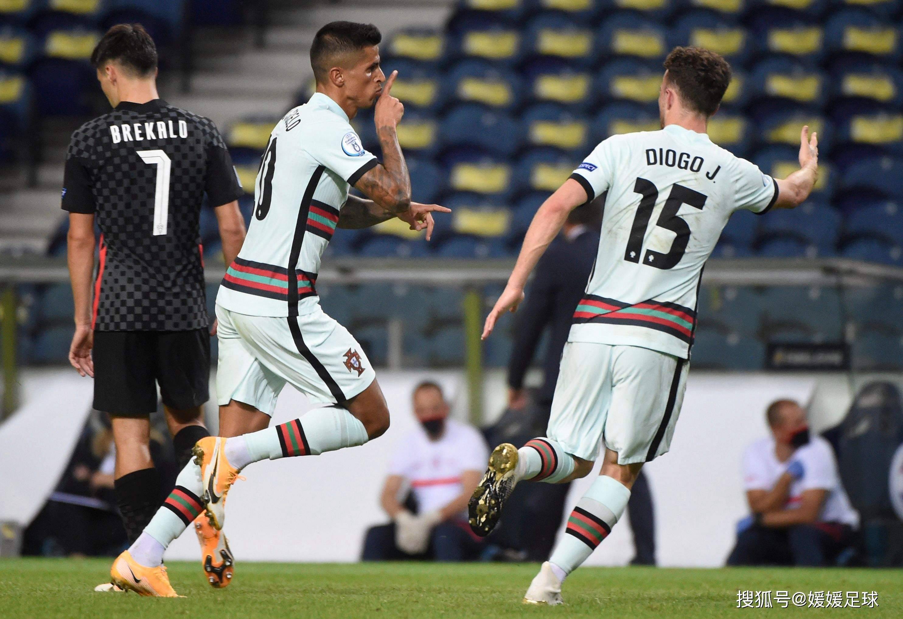 开云官网-丹麦与格鲁吉亚的比赛悬念丛生，落幕不胜