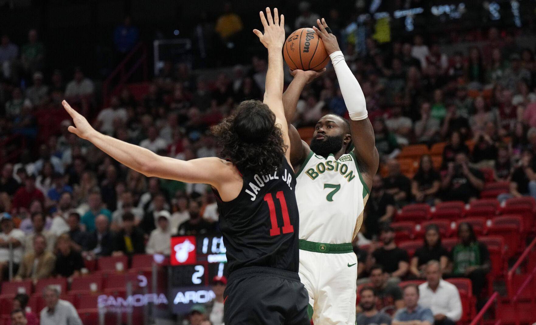 关于太阳横扫绿军,基德吉尔克里斯特全场统治篮下的信息 关于太阳横扫绿军,基德吉尔克里斯特全场统治篮下的信息