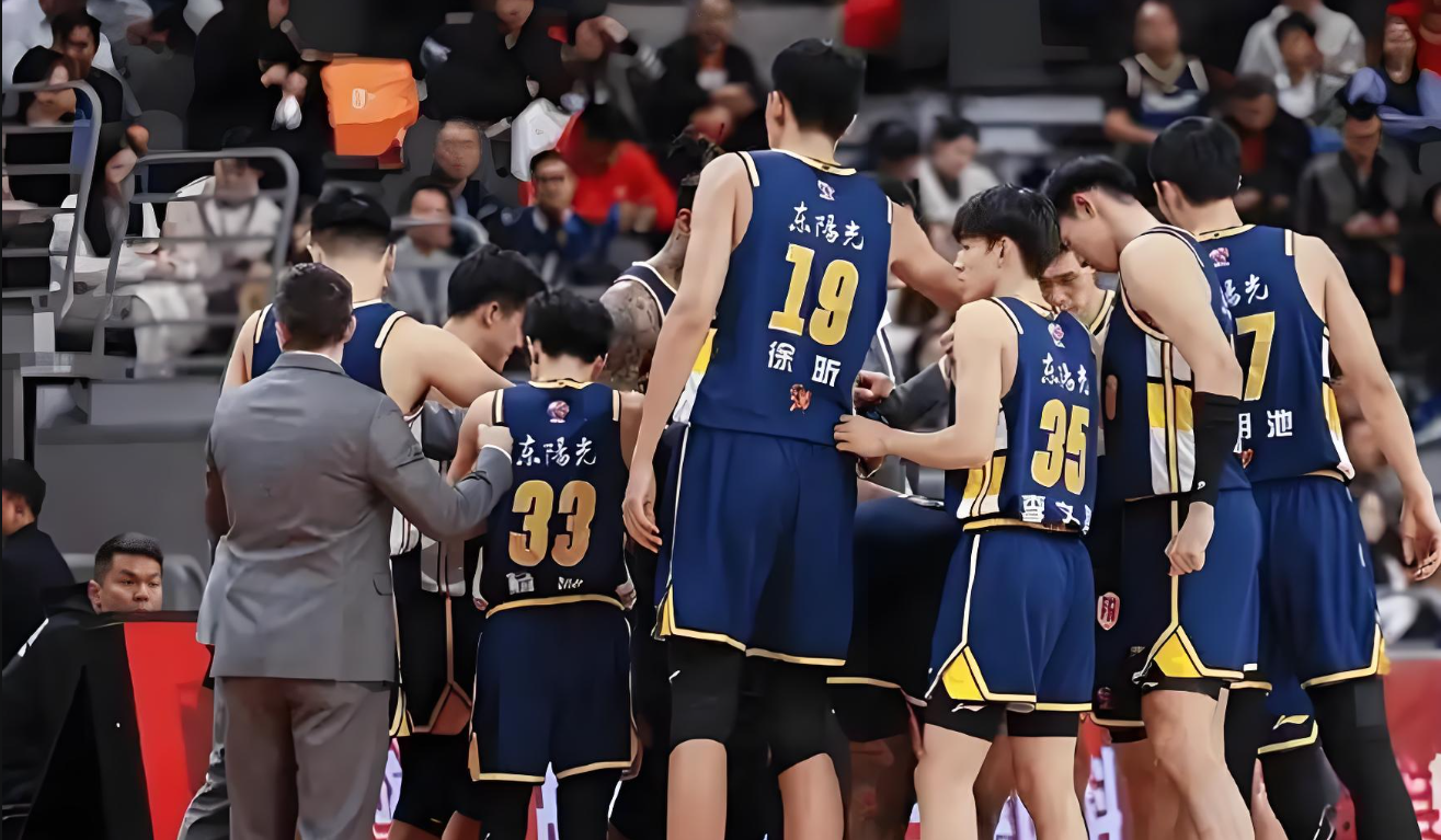 CBA联赛常规赛落幕,各队备战季后赛 CBA联赛常规赛落幕,各队备战季后赛