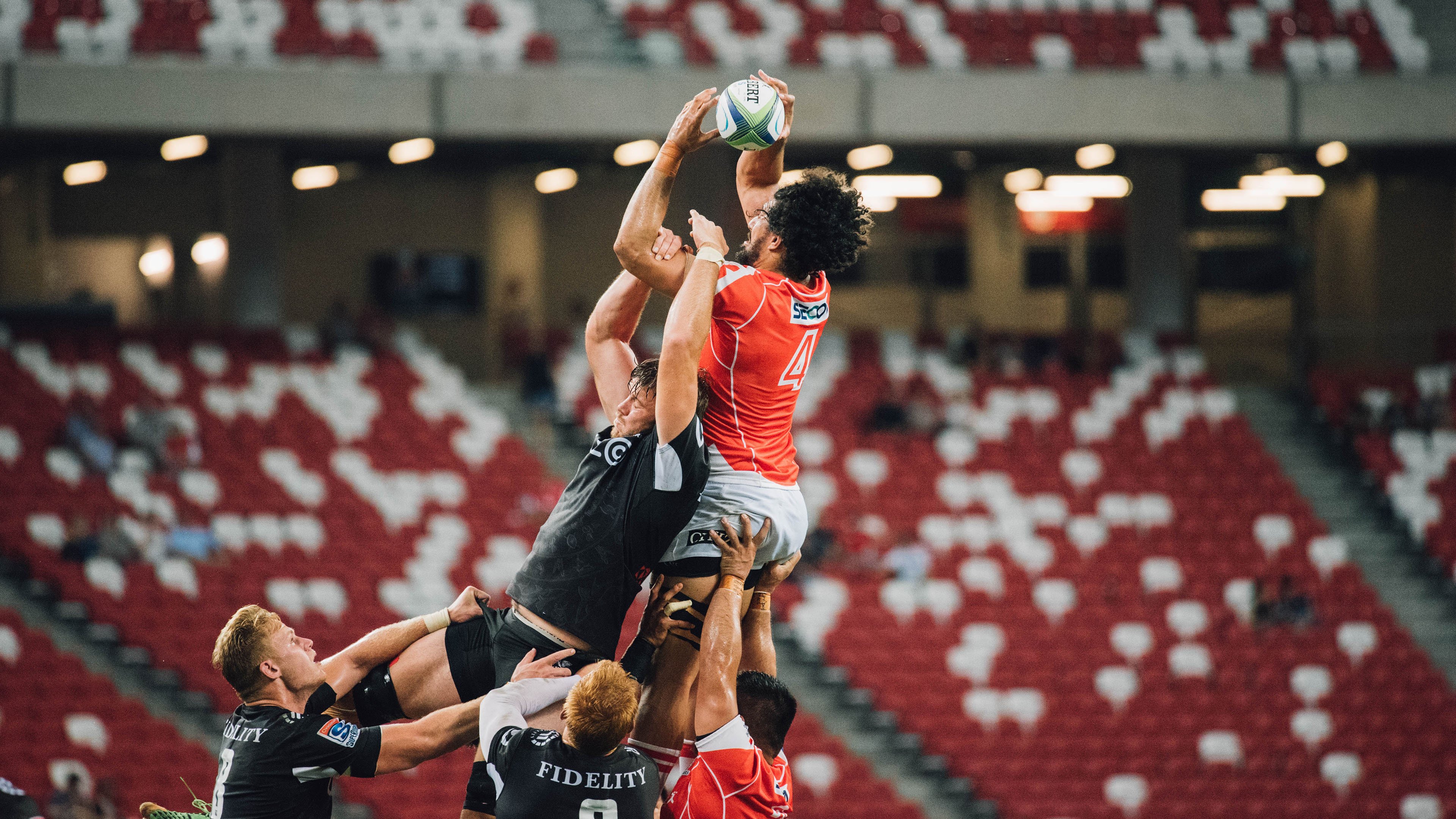 终场哨响前,乔治一剑封喉,拉文挥戈定军