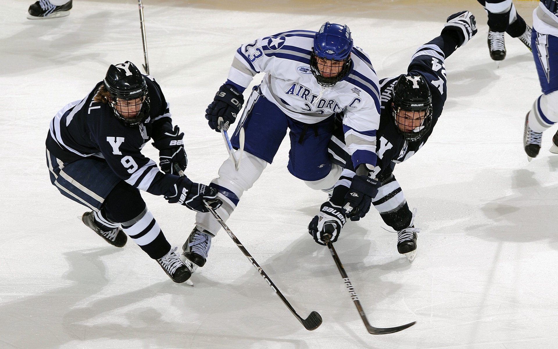 开云体育-鏖战双满贯，阿尔卡拉斯的唯一性统治